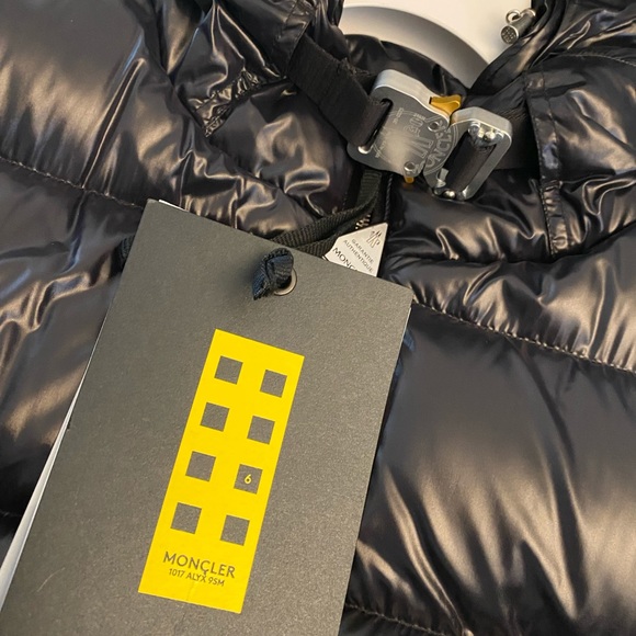 1017 Alyx 9sm X moncler genius puffer jacket - Picture 2 of 2